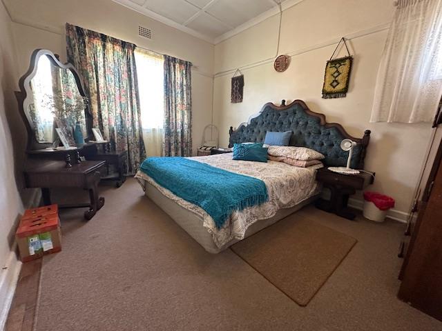 5 Bedroom Property for Sale in Swartkops Eastern Cape